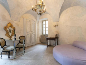 Hotels in Torre Papone